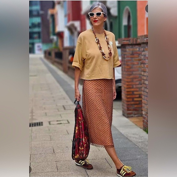 ZARA Collection Beaded Skirt - Picture 8 of 9